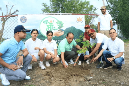 वन महोत्सव 2025 : सैनिक स्कूल नागरोटा ने लिया हरियाली का संकल्प