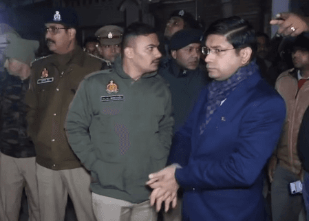 संभल में बिजली चोरी के खिलाफ बड़ा अभियान, सड़कों पर उतरे डीएम-एसपी