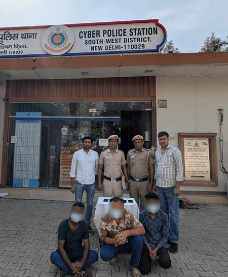 दिल्ली-साउथ वेस्ट साइबर पुलिस ने पकड़ा बड़ा इन्वेस्टमेंट फ्रॉड रैकेट, 11 साइबर ठग गिरफ्तार