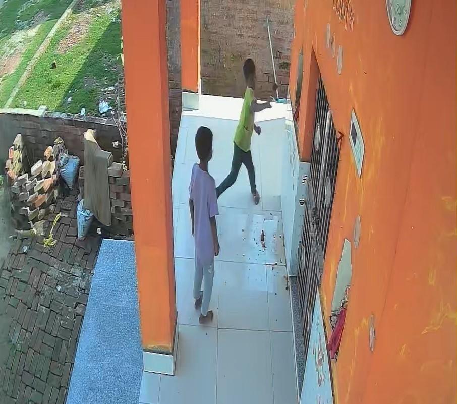 नालंदा के बिहारशरीफ में शिव मंदिर के अंदर तोड़फोड़, तीन नाबालिग पुलिस हिरासत में