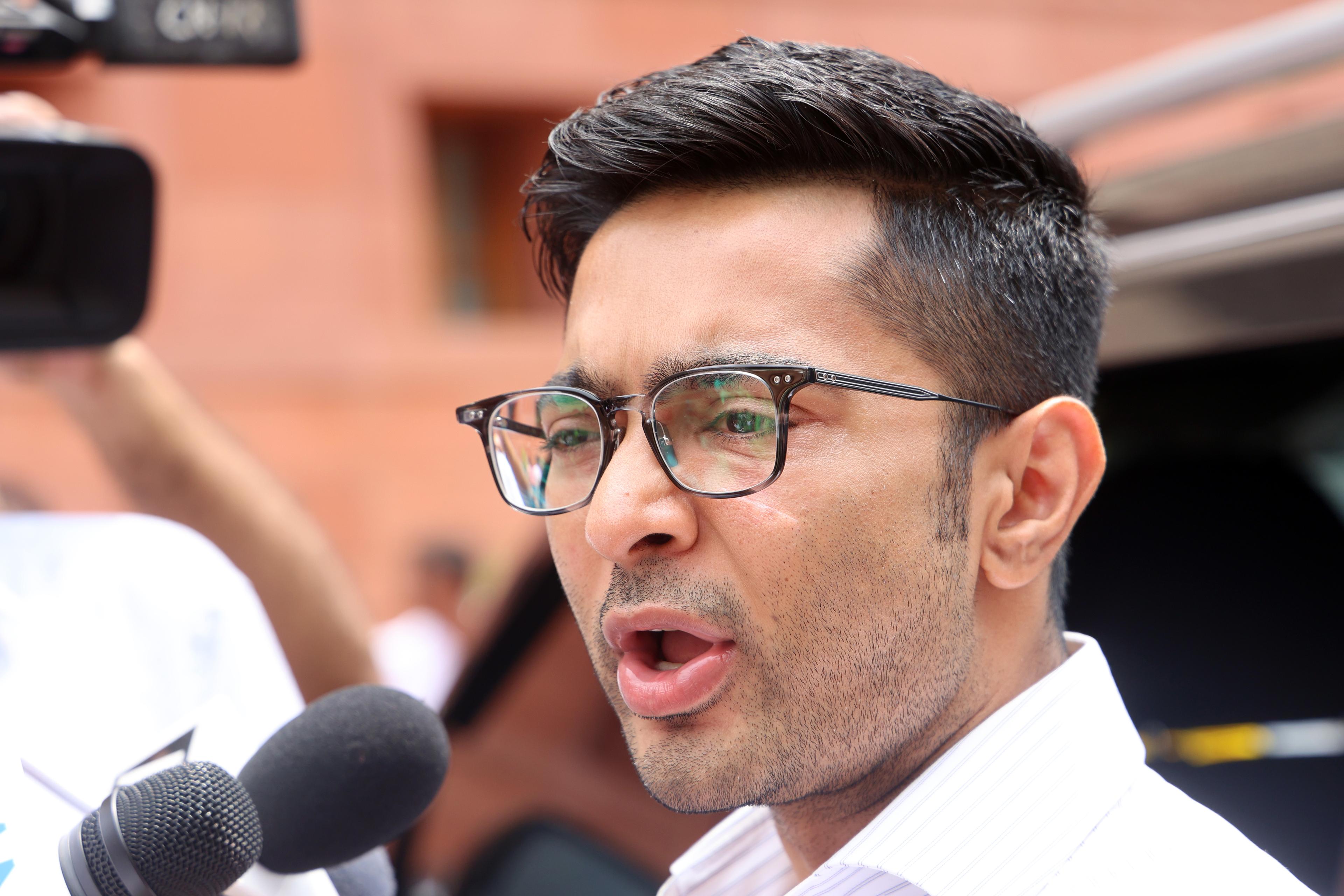 पश्चिम बंगाल: अभिषेक बनर्जी ने मंत्री अग्निमित्रा पॉल को भेजा कानूनी नोटिस