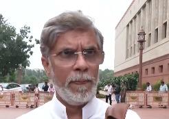अनुच्छेद 370 हटाने के विरोध में कांग्रेस का प्रदर्शन, जम्मू-कश्मीर को राज्य का दर्जा बहाल करने की मांग
