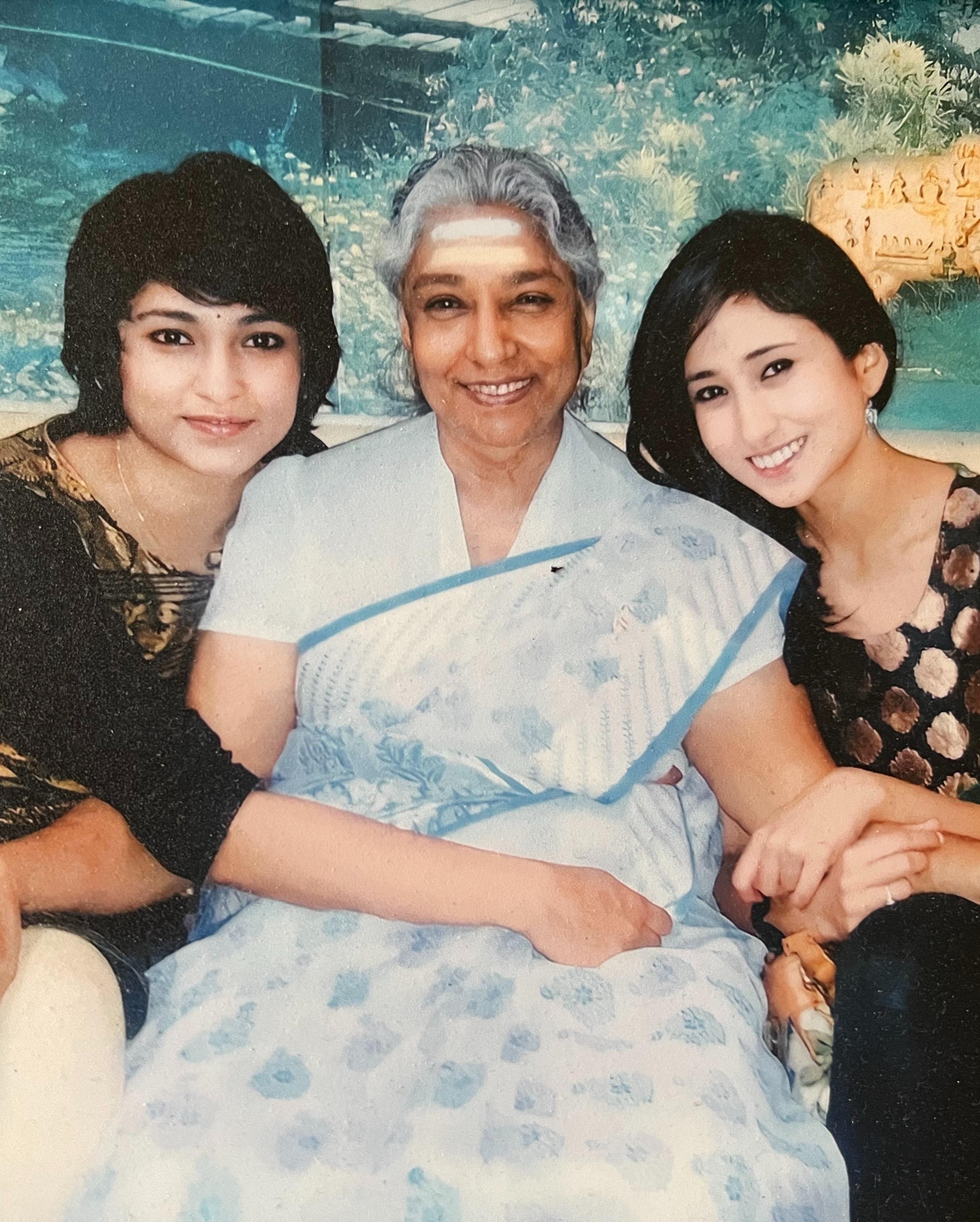 'मेरे आंसुओं से दादी के लिए मेरा प्यार मत आंकिए', एस. जानकी की पोती अप्सरा का पोस्ट वायरल