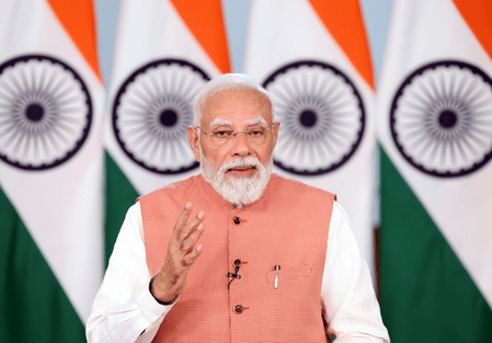 हम वाराणसी में बाबा विश्वनाथ के दर्शन को और अधिक सुगम बनाने के लिए कृतसंकल्प हैं: पीएम मोदी