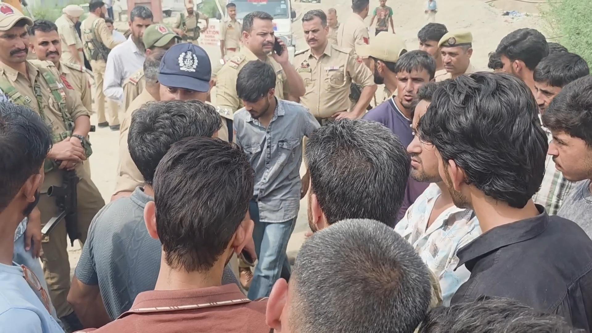 आखिर आरिफ के साथ हुआ क्या था? डोडा गोलीकांड पर परिवार ने उठाए कई सवाल