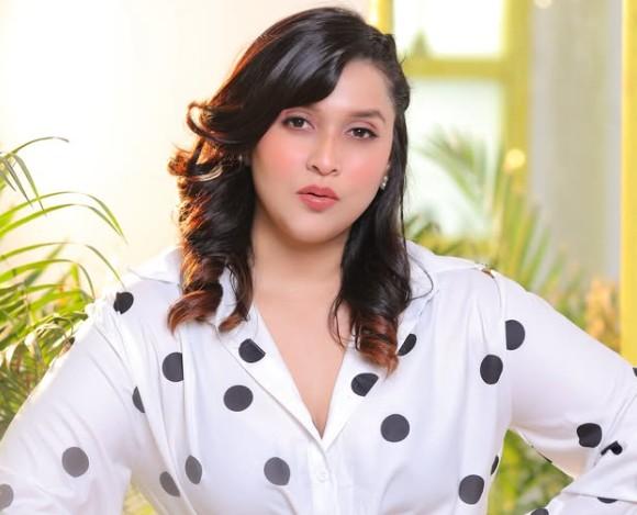 कुणाल कामरा के बयान पर अभिनेत्री मन्नारा चोपड़ा बोलीं- सिर्फ छात्रों से जुड़े मुद्दों पर हो चर्चा