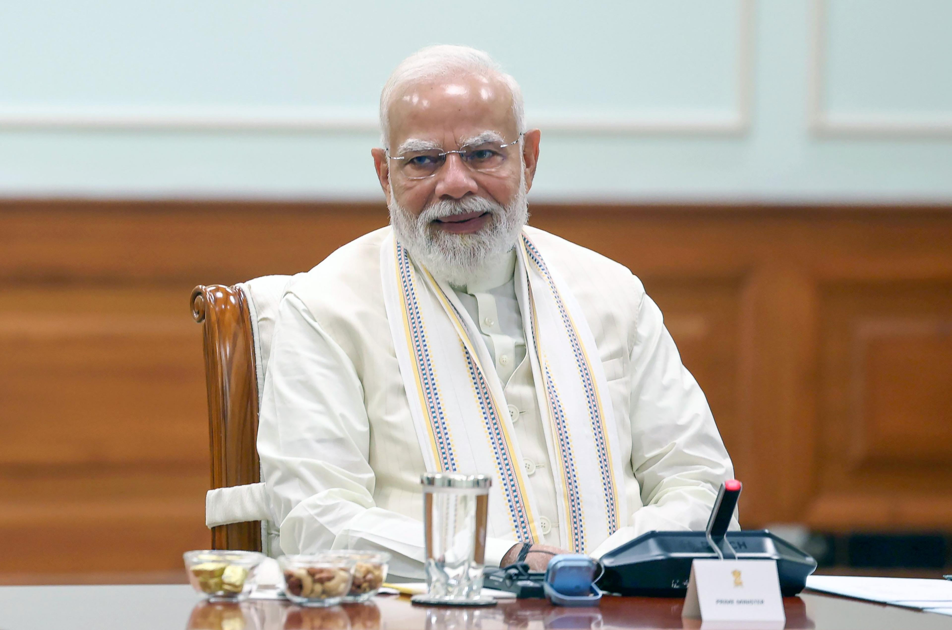 पीएम मोदी की 37 नए सांसदों से नाश्ते पर मुलाकात, बोले- 'मिलकर करें काम, सदन की कार्यवाही में बढ़-चढ़कर लें हिस्सा'