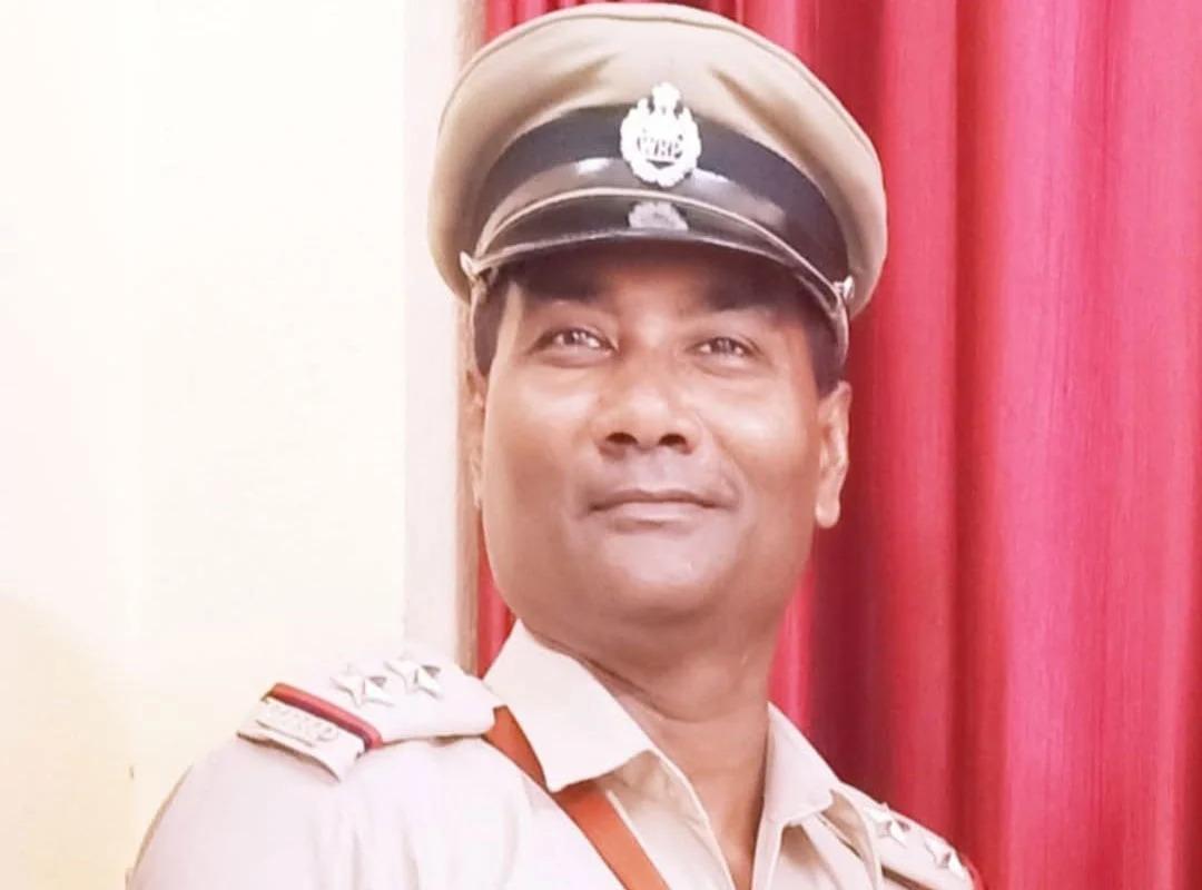 पश्चिम
