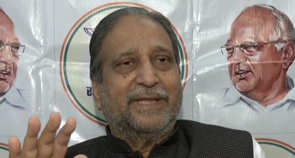 पार्टी सांसदों के पीएम मोदी से मुलाकात पर नसीम सिद्दीकी बोले- शरद पवार सेक्युलर नेता, एनडीए में नहीं होंगे शामिल