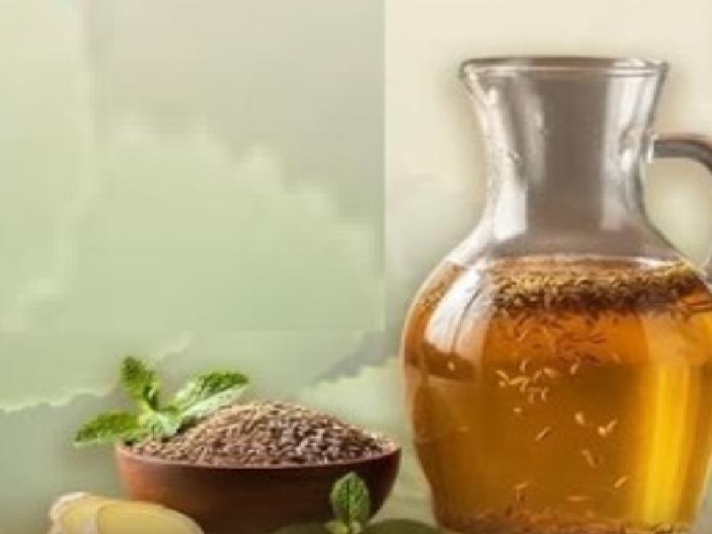 तनाव, गैस और सूजन से बढ़ता है माइग्रेन, जानें अजवाइन कैसे करता है असर