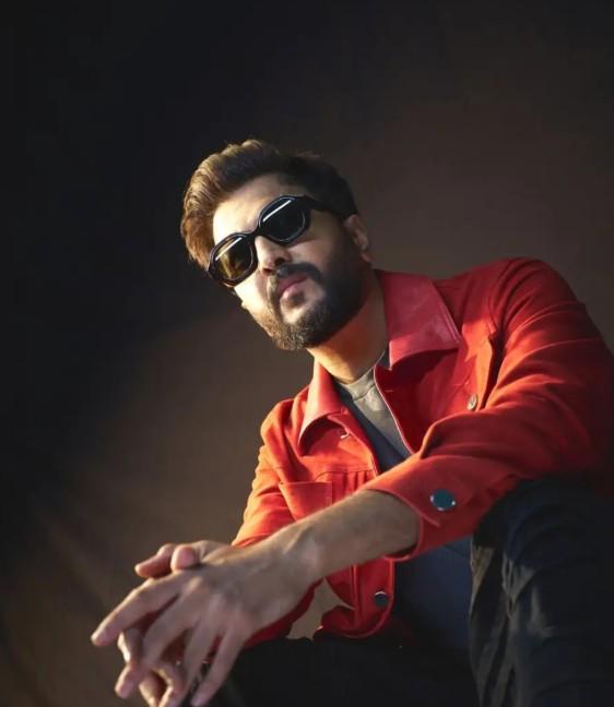 'देश की ड्यूटी' वाले अंदाज में रितेश ने अपूर्वा को किया अलविदा, शो में छाया मजेदार पल