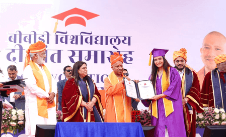 सीएम योगी का एआई पर जोर, बोले- टेक्नोलॉजी के साथ ही युवाओं को संस्कारों से भी जोड़ें संस्थान