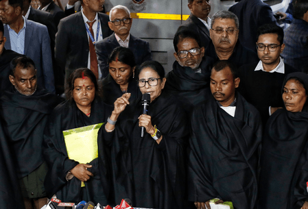 आईपैक छापेमारी विवाद: ईडी की याचिका पर सुप्रीम कोर्ट बुधवार को करेगा सुनवाई