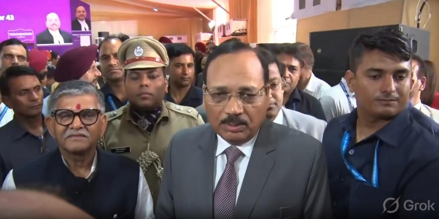 चंडीगढ़ : सीजेआई ने जिला अदालत परिसर में मल्टीलेवल पार्किंग का किया उद्घाटन, बोले- हर किसी के लिए बड़ी जरूरत
