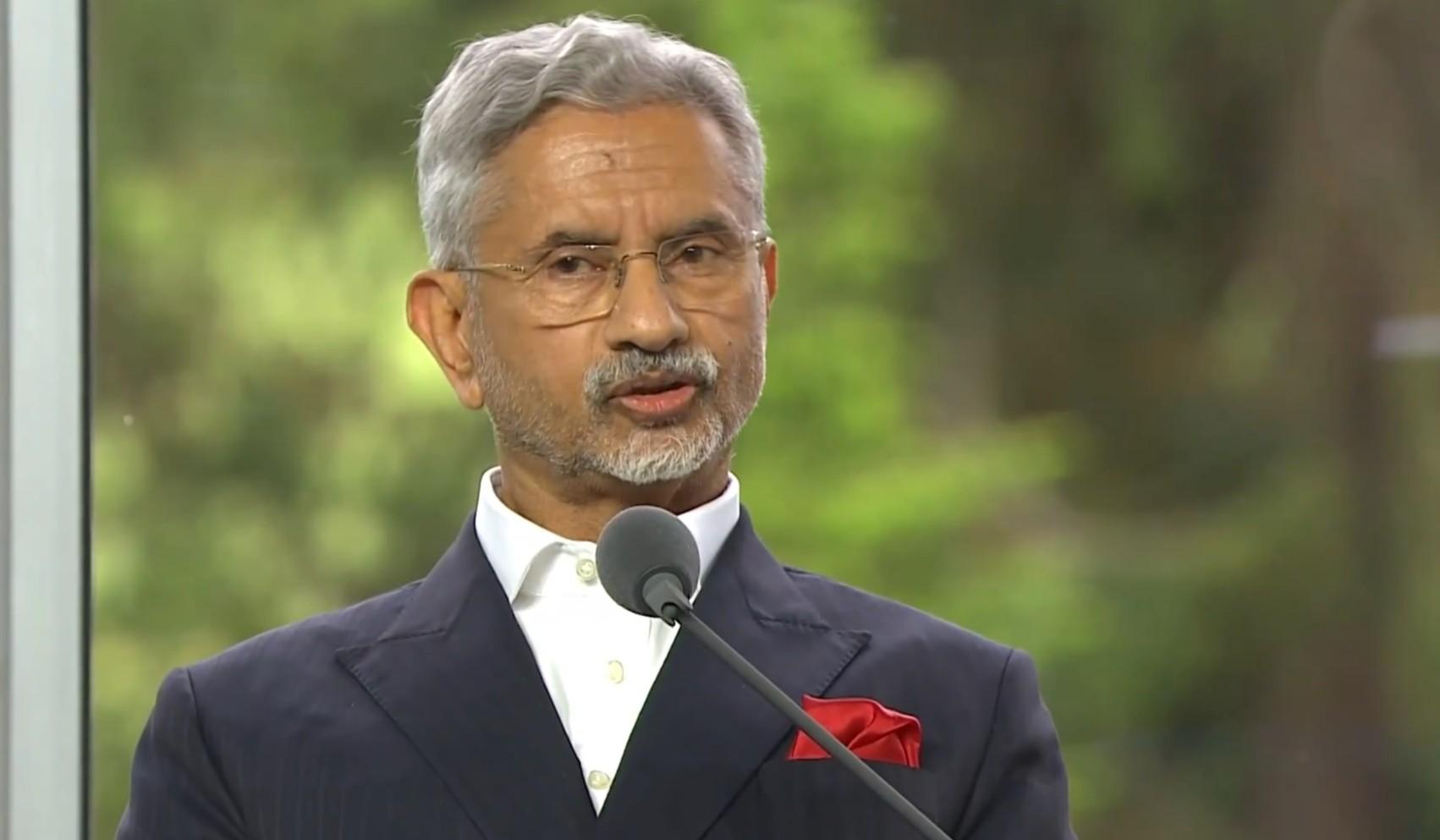 रूस से तेल खरीद का कारण स्पष्ट कर जयशंकर ने हथियारों पर उठाए सवाल, यूरोप को दिखाया आईना
