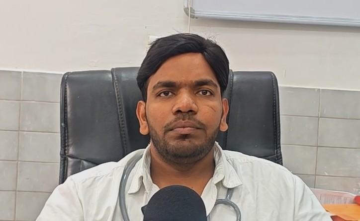 मऊ में गोतस्कर और पुलिस के बीच मुठभेड़, इनामी बदमाश के पैर में लगी गोली, जिला अस्पताल में भर्ती