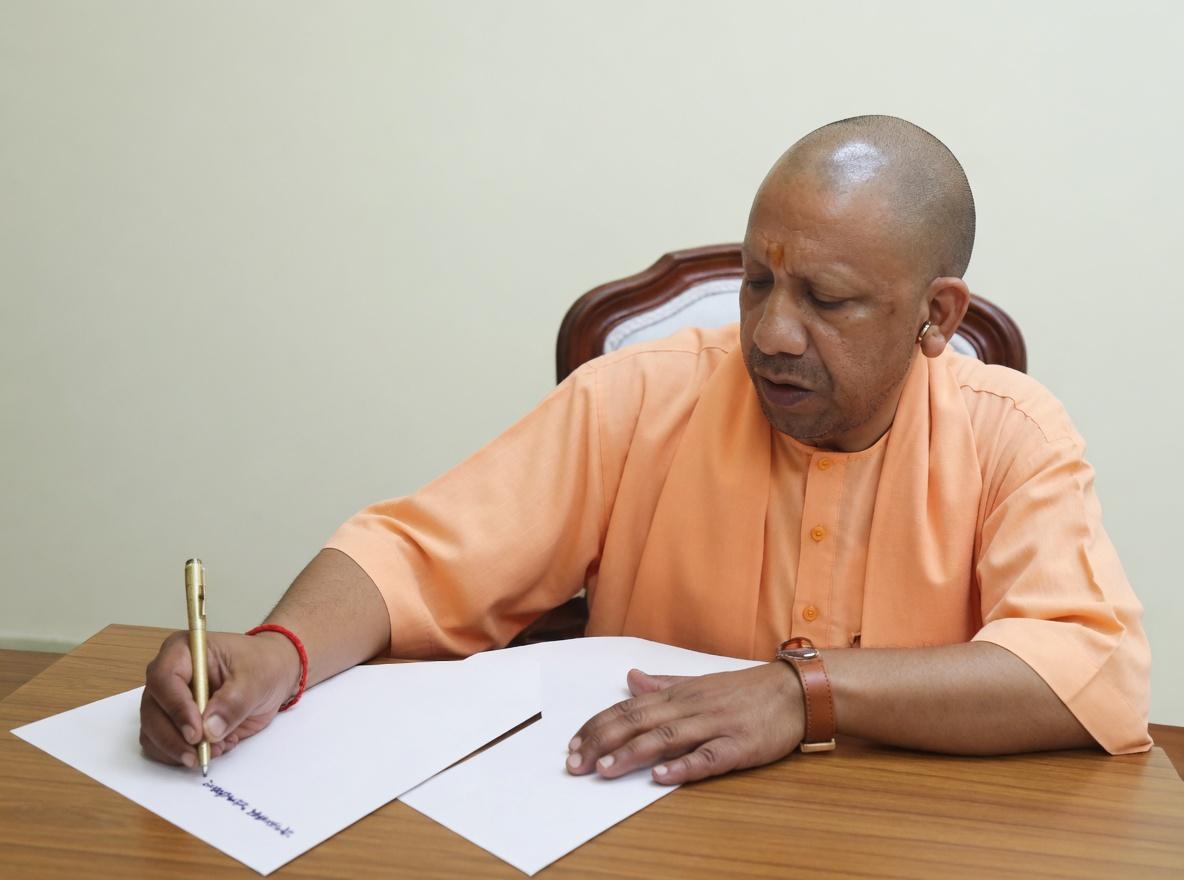यूपी में महापुरुषों की विरासत को संवारने का अभियान, छह जिलों में स्थापित हुईं प्रतिमाएं