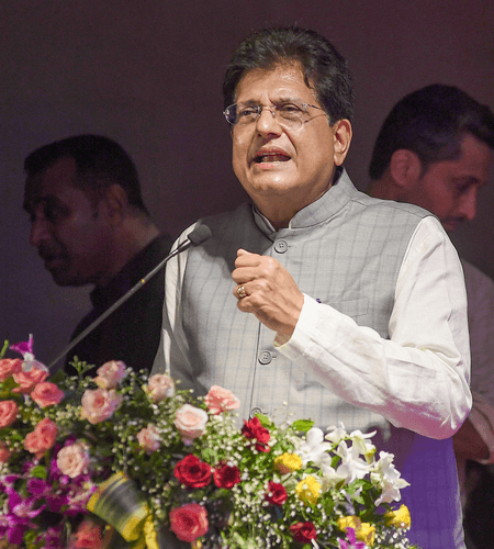स्वदेशी हाइड्रोजन ट्रेन का शुरू होना ग्रीन मोबिलिटी की दिशा में ऐतिहासिक क्षण: पीयूष गोयल