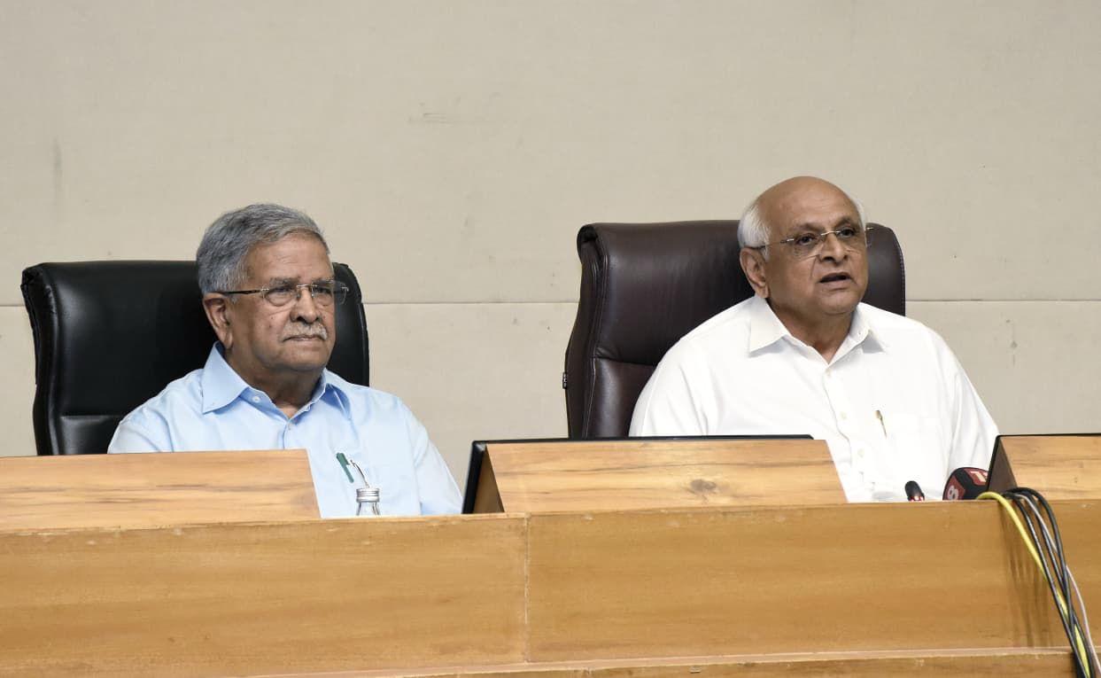 गुजरात सरकार ने सरकारी जमीन के आवंटन के लिए कलेक्टरों की वित्तीय शक्तियां बढ़ाईं