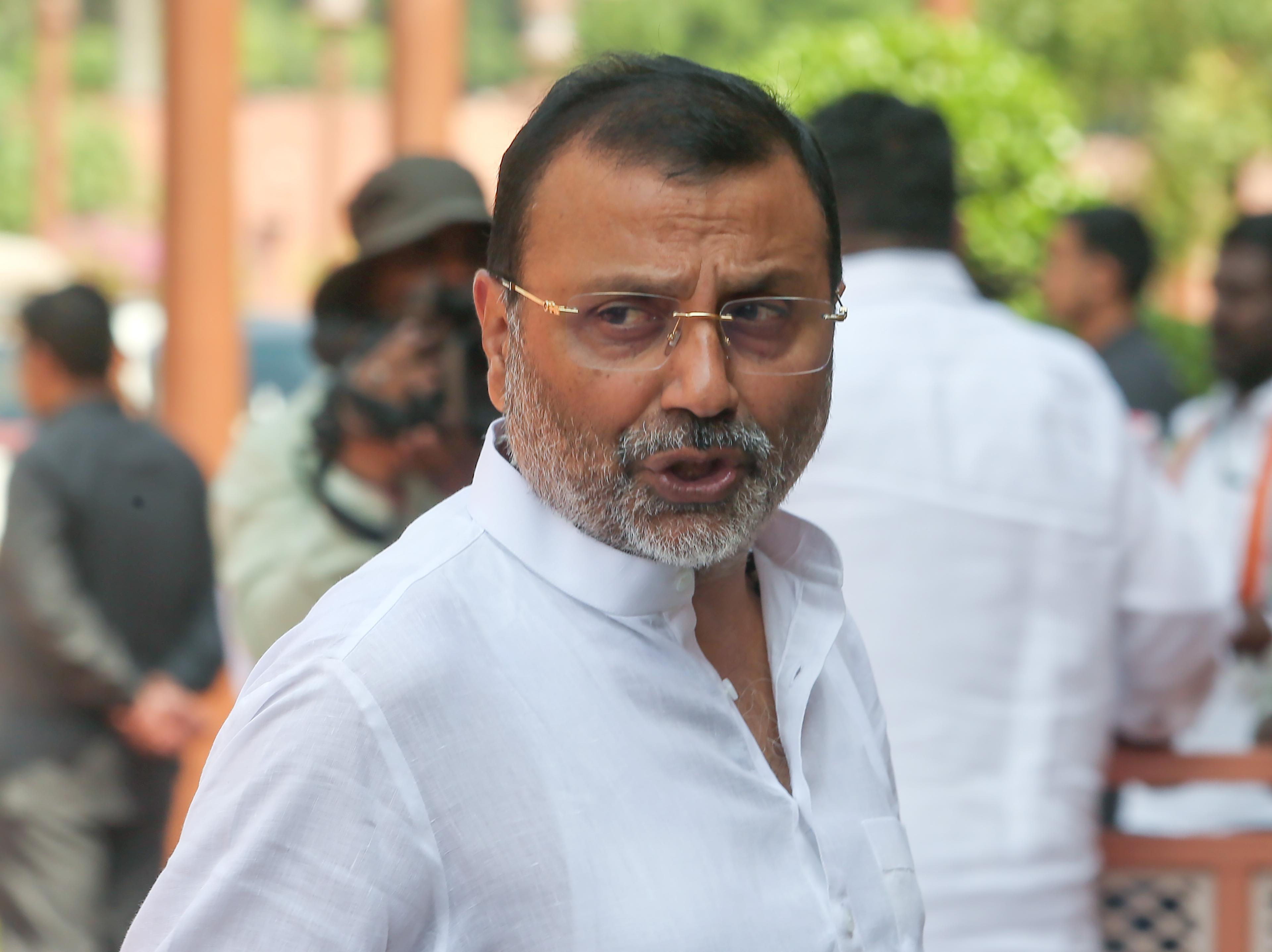 राहुल गांधी विदेशी ताकतों की कठपुतली, अपनी यात्राओं का हिसाब दें: निशिकांत दुबे