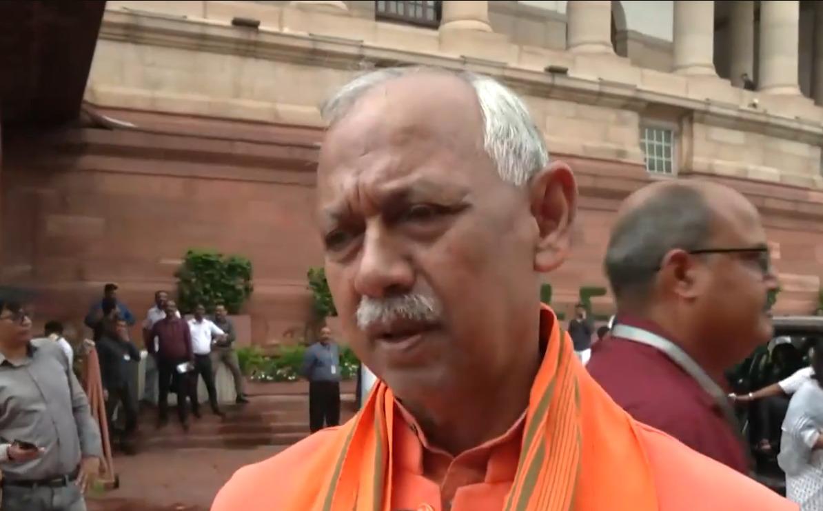 एनडीए की 'मंगल मिलन' बैठक में फ्री ट्रेड एग्रीमेंट से 'ब्लू इकोनॉमी' तक मंथन, सांसदों को मिला जीत का मंत्र