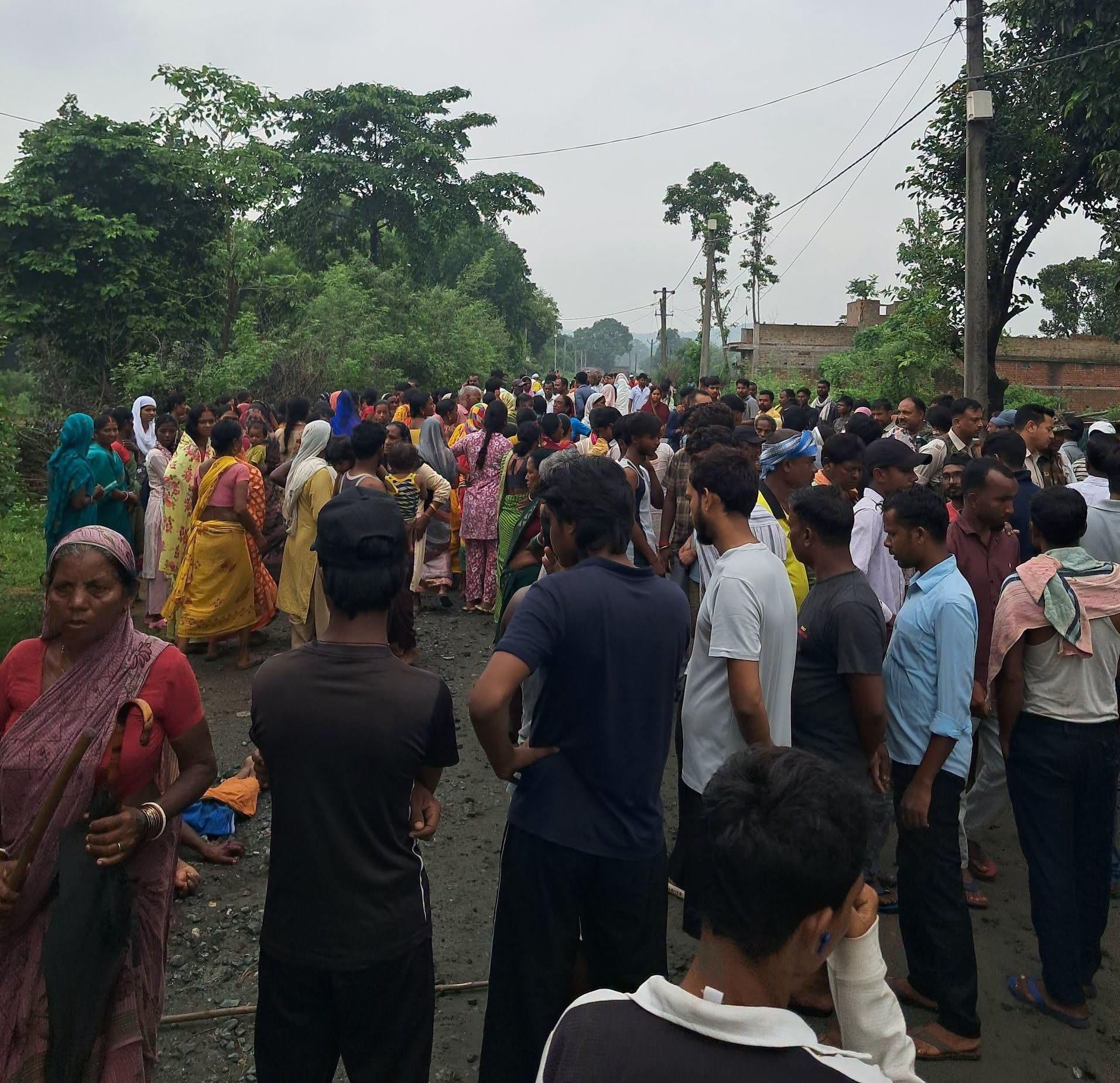 झारखंड: बोकारो में ट्रिपल मर्डर, एक ही परिवार के तीन लोगों की बरेहमी से हत्या, पड़ोसी गिरफ्तार