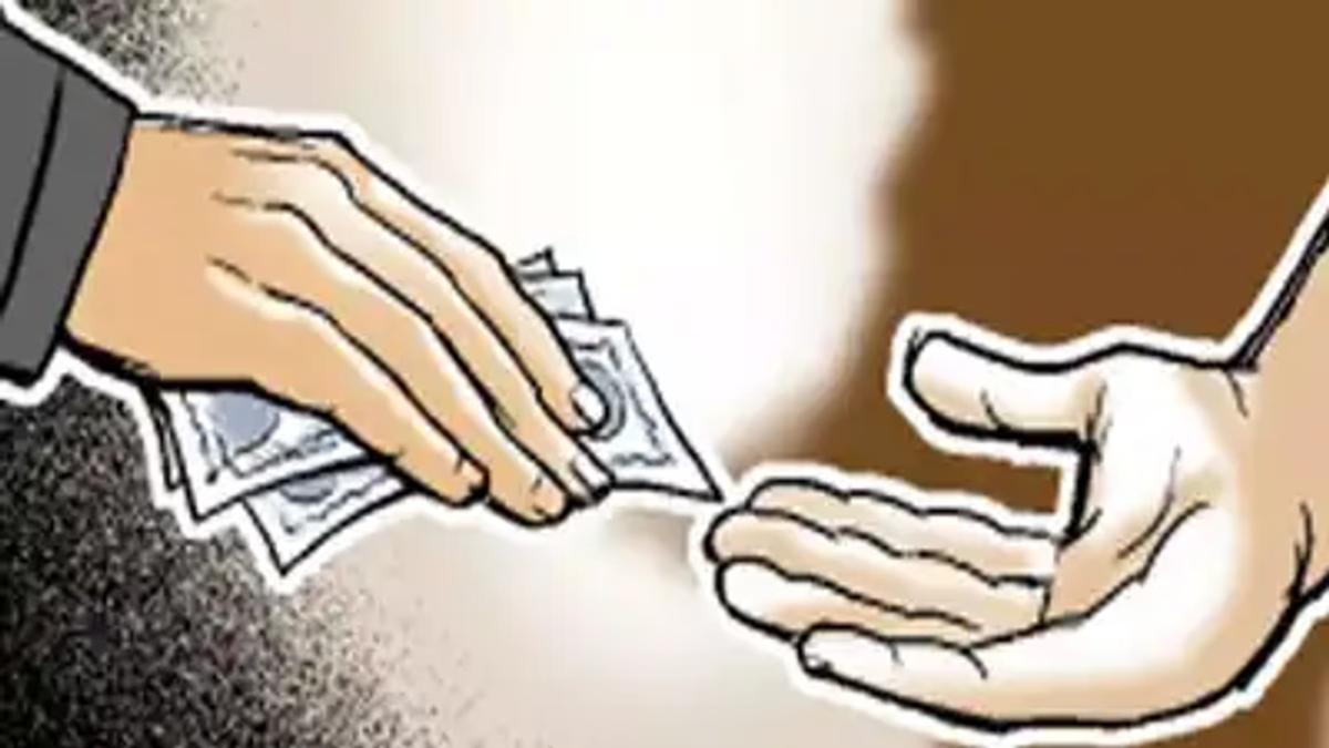 patwari bribery video