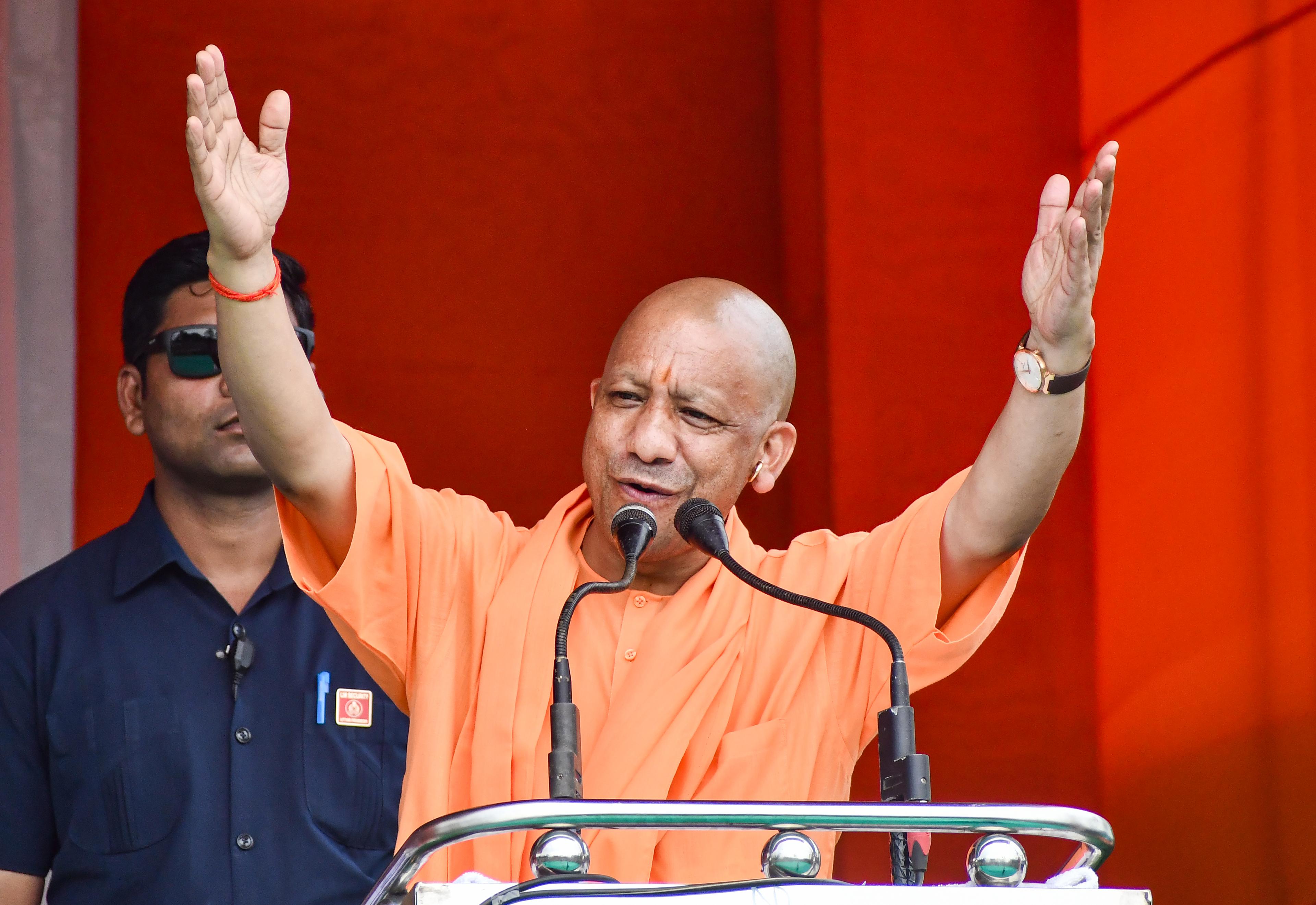 यूपी: उच्च शिक्षा के 1.28 लाख शिक्षकों को मिलेगा स्वास्थ्य सुरक्षा कवच, 26 जुलाई से शुरू होगी कैशलेस चिकित्सा सुविधा योजना