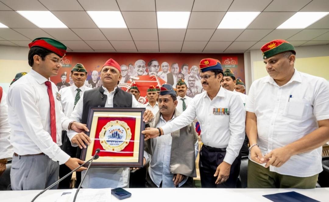 कारगिल विजय दिवस पर बोले अखिलेश यादव- सेना के शौर्य पर गर्व, सीमाओं और संविधान की रक्षा जरूरी