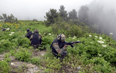 जम्मू-कश्मीर के कुपवाड़ा में नियंत्रण रेखा पर घुसपैठ की कोशिश नाकाम, दो आतंकवादी ढेर