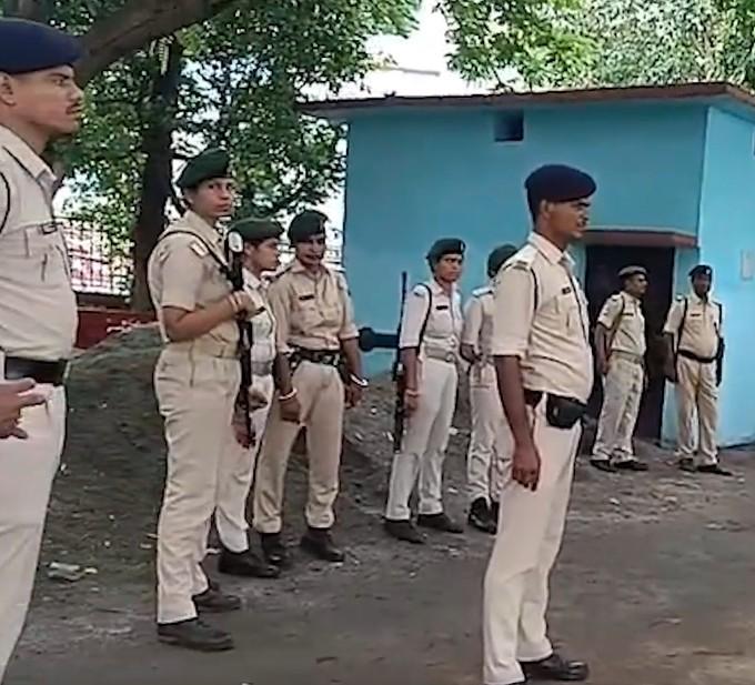 पटना : गेस्ट हाउस में चल रहे देह व्यापार का भंडाफोड़, पांच लोग हिरासत में